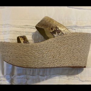 Elizabeth&James straw&snake skin platform sandal